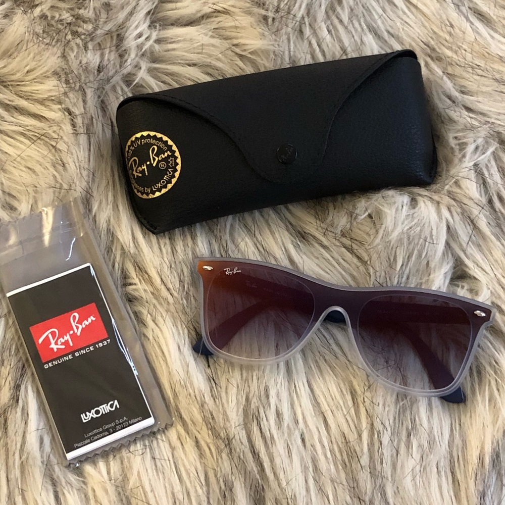 NWOT RAYBAN SUNGLASSES - BLAZE WAYFARER